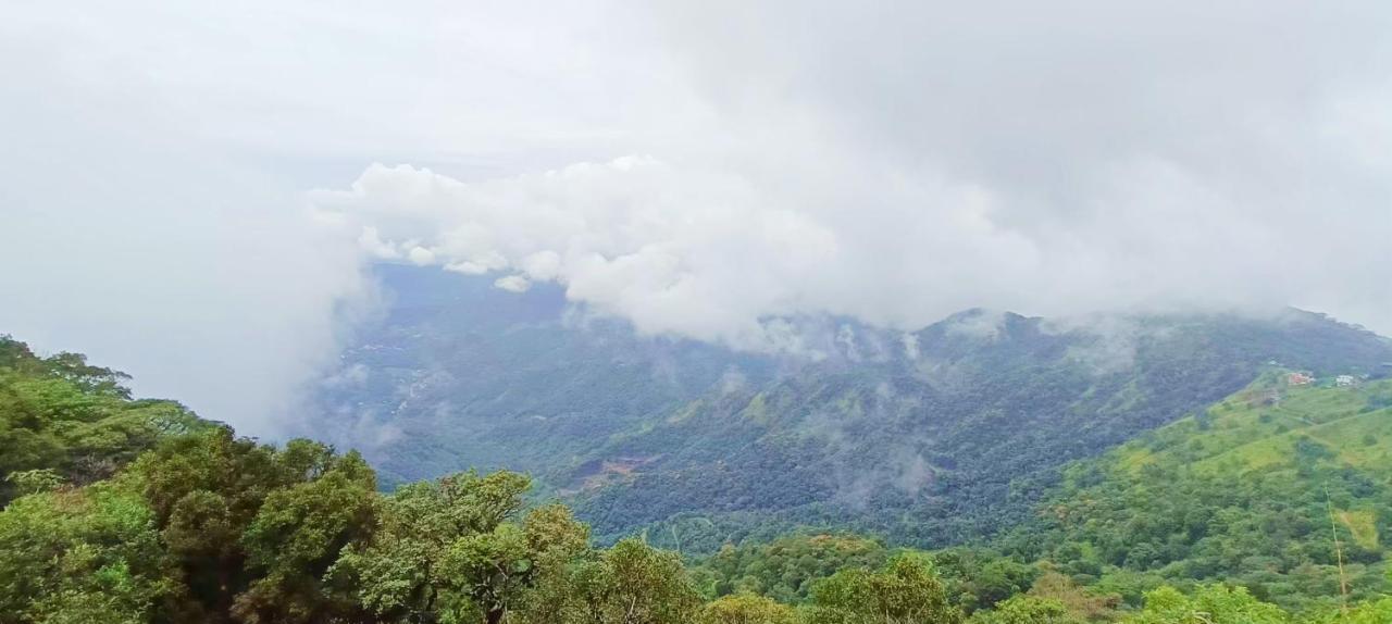 Eagleredcasino Hotel Vagamon Kültér fotó
