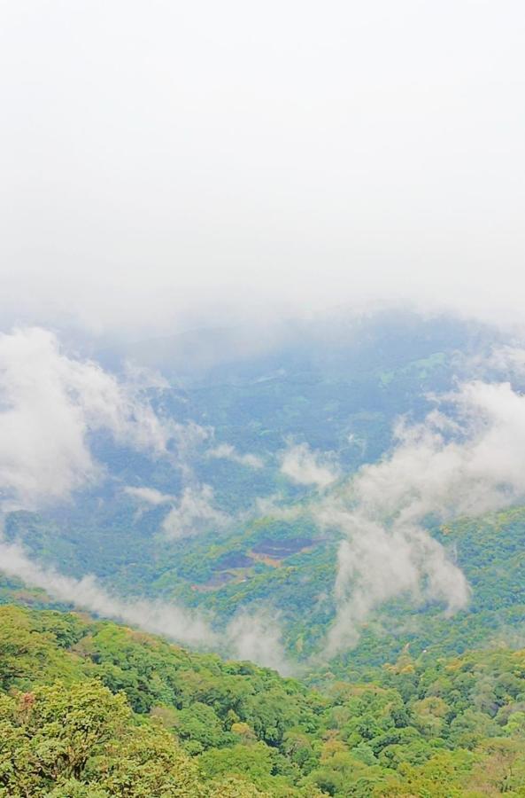 Eagleredcasino Hotel Vagamon Kültér fotó